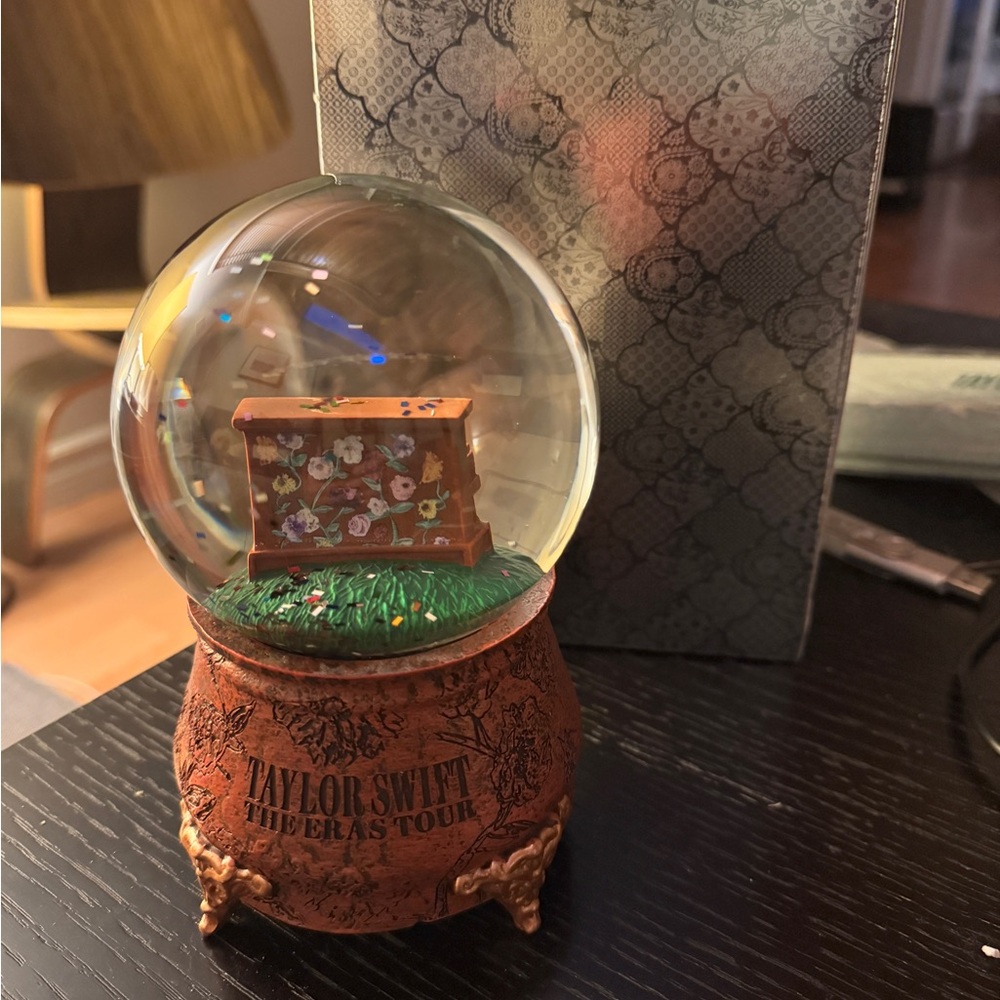Taylor Swift The Eras Tour Snow Globe